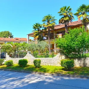 Marko 1377 Apartment Poreč